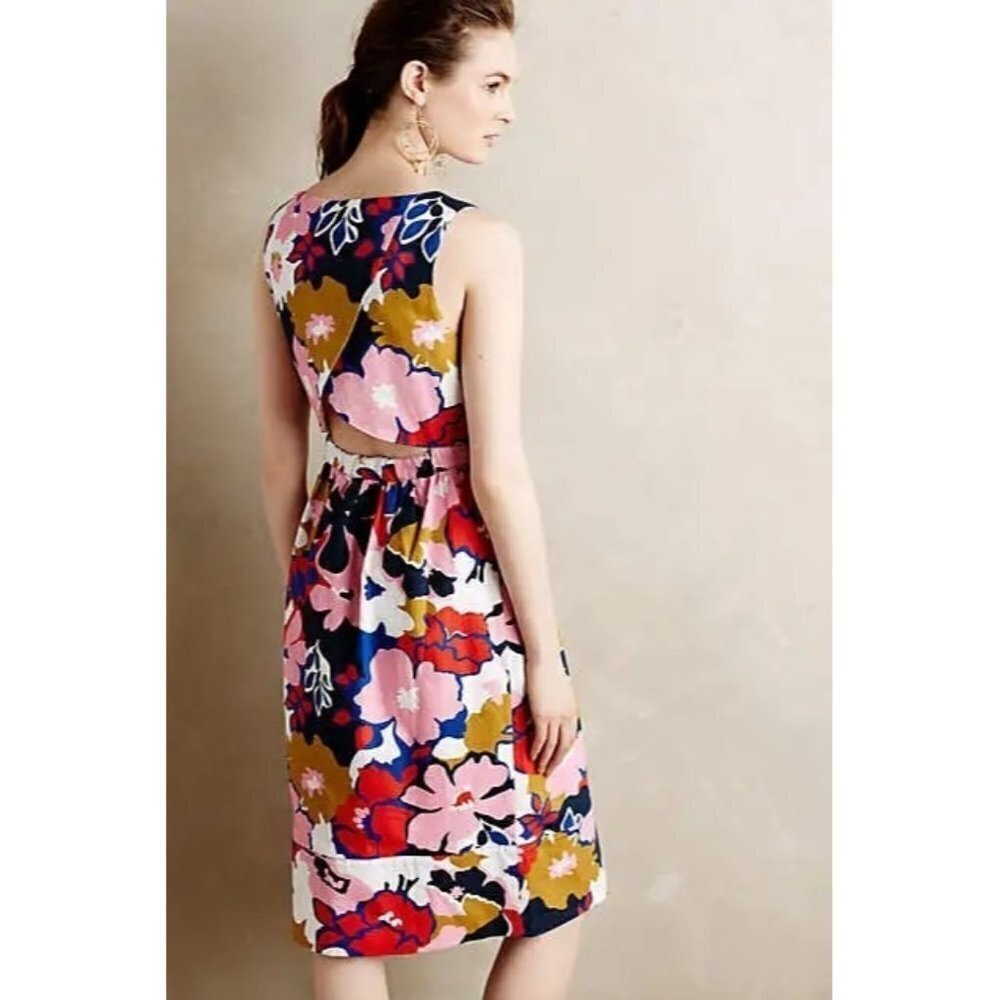 Anthropologie Whit Two Petal Print Dress with pockets and back opening Sz 6